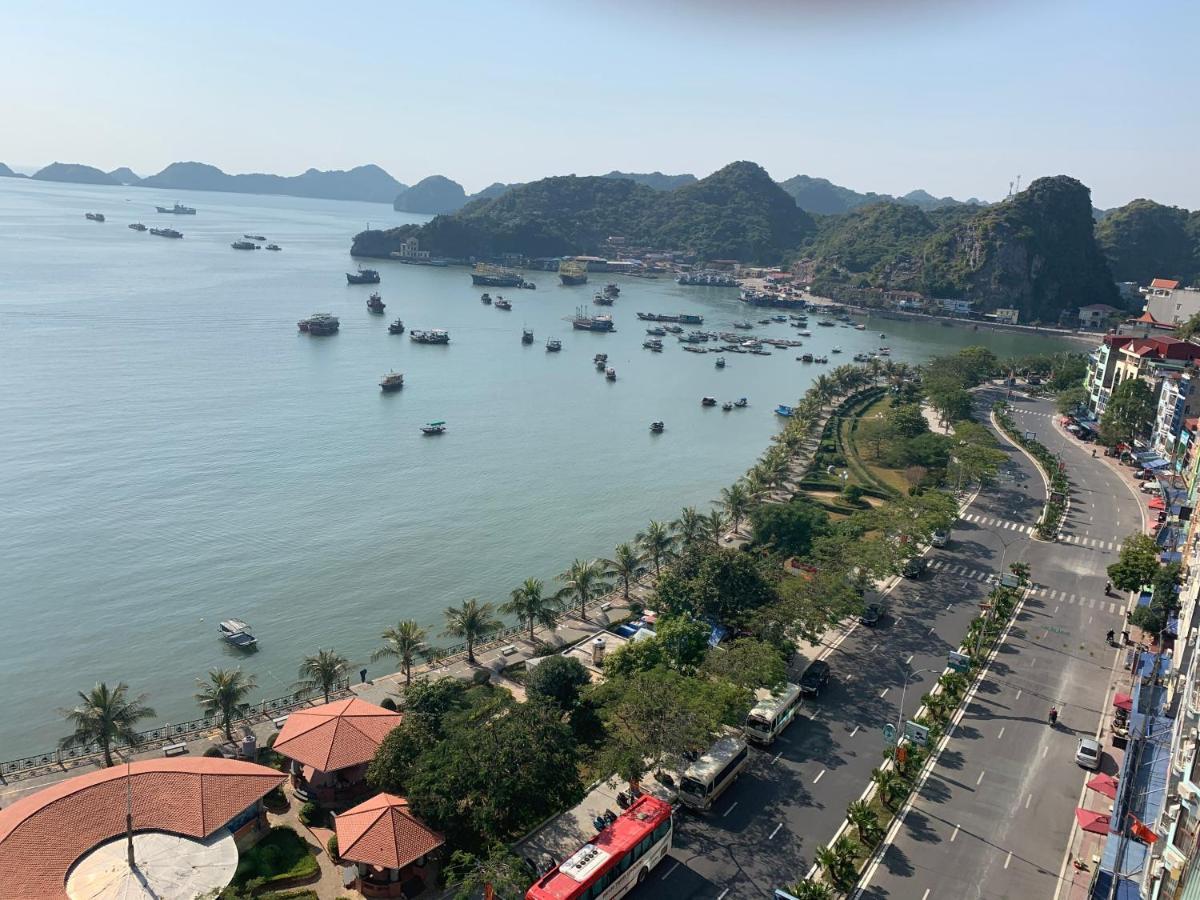 Ocean Beach Resort Cat Ba Island Buitenkant foto